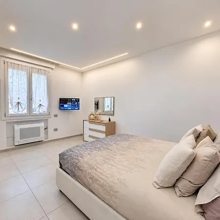 Bed & Breakfast Dream 4*