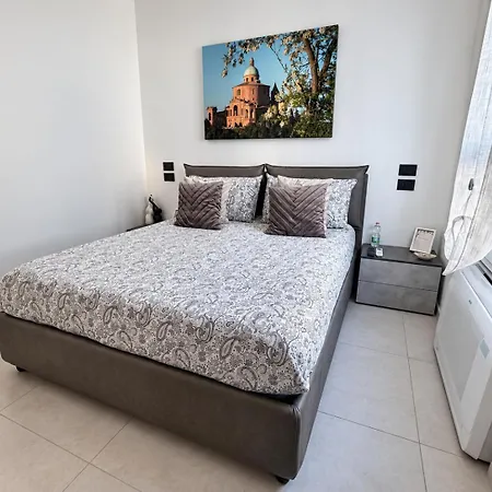 Bed & Breakfast Dream 4*
