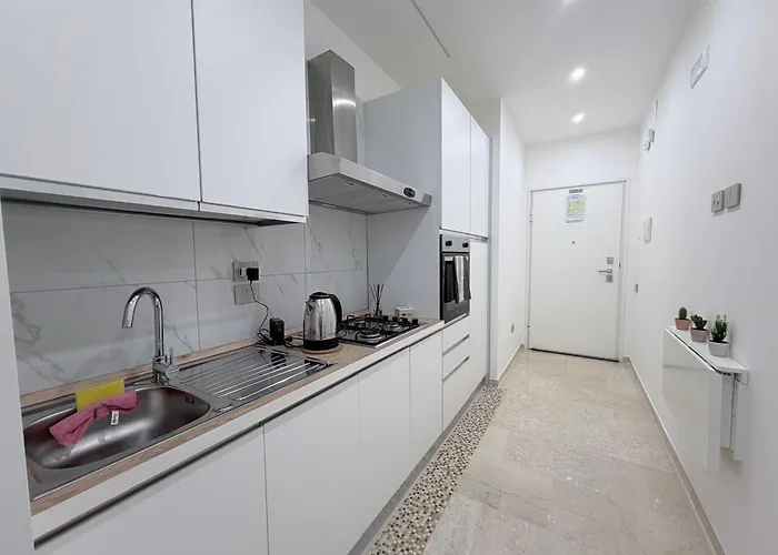 Bed & Breakfast Dream 3*